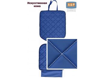 Коврик под детское автокресло. Искусственная кожа. Цвет: синий с белой прострочкой Ромб.